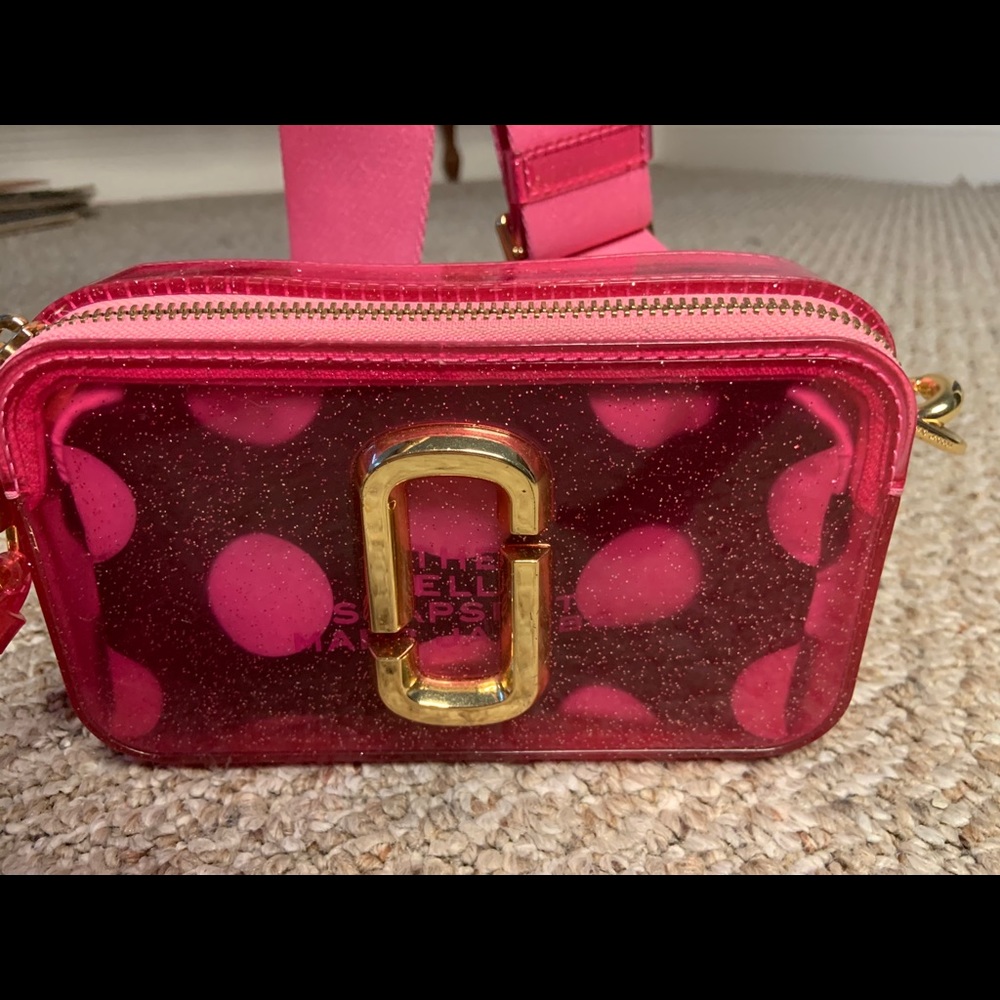 Marc Jacobs The Glitter Pink Jelly Snapshot